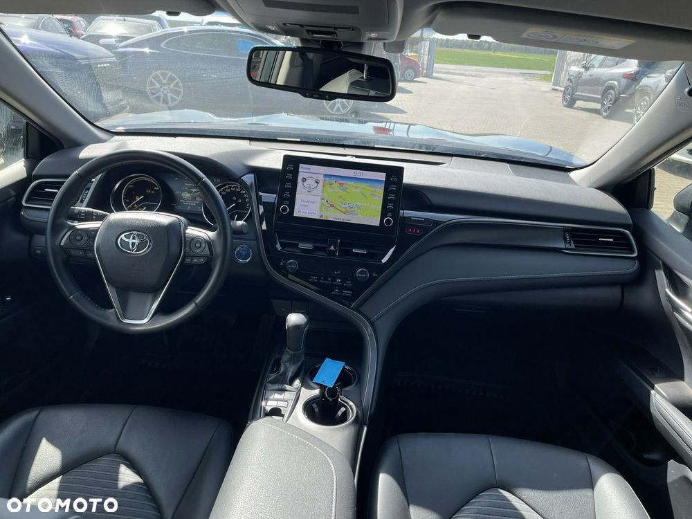 Toyota Camry 2.5 Hybrid Comfort CVT - 9
