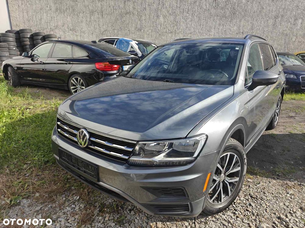 Volkswagen Tiguan - 22