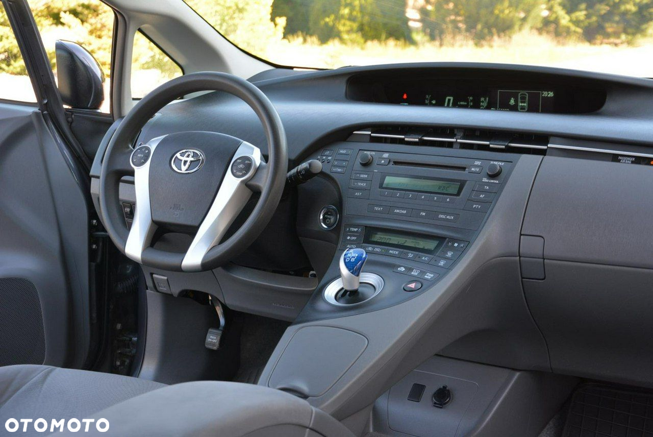 Toyota Prius - 19