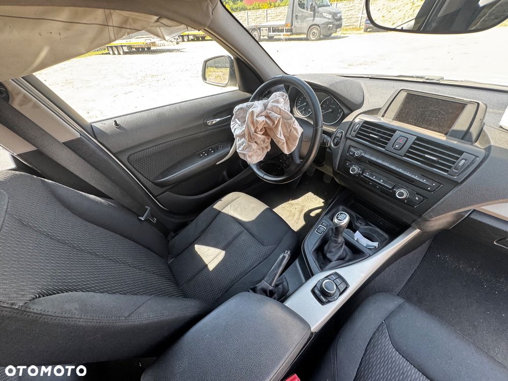 BMW Seria 1 118i Advantage - 14