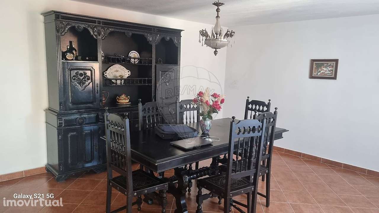 Moradia T2 para venda - Grande imagem: 2/18