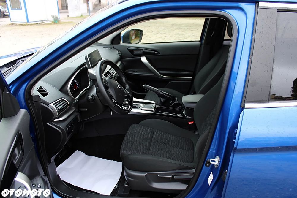 Mitsubishi Eclipse Cross - 14