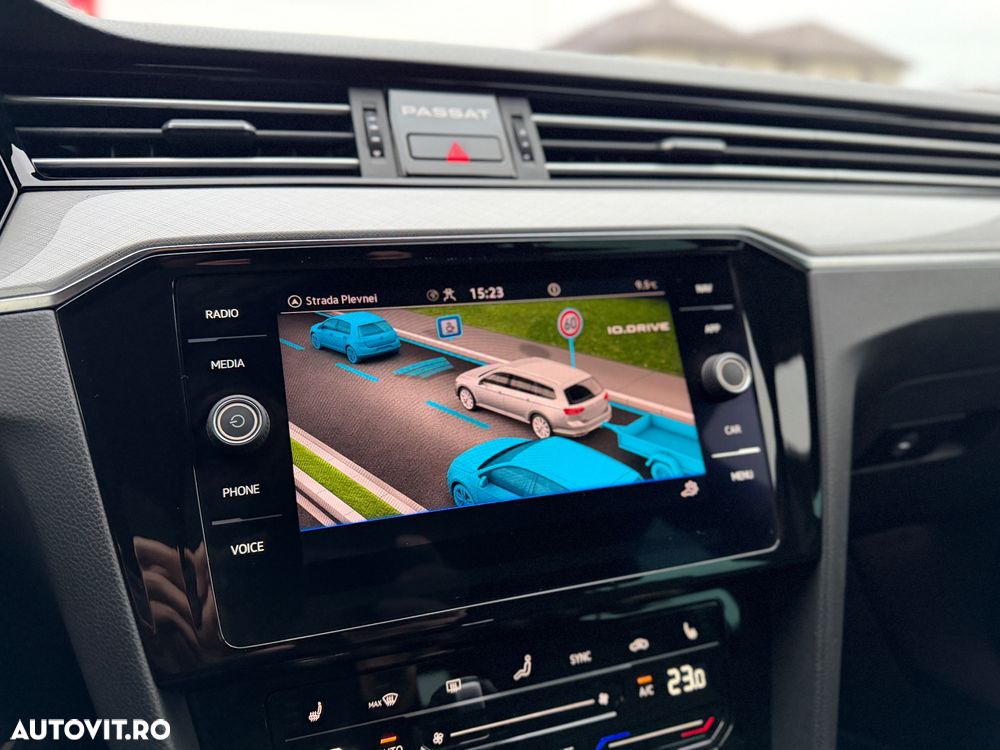 Volkswagen Passat Variant 2.0 TDI SCR DSG Business - 23