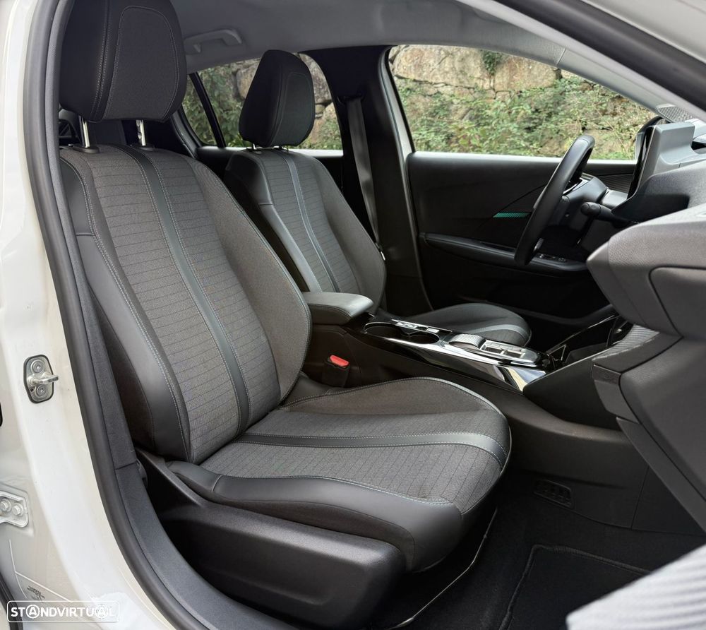 Peugeot e-208 50 kWh Active Pack - 22