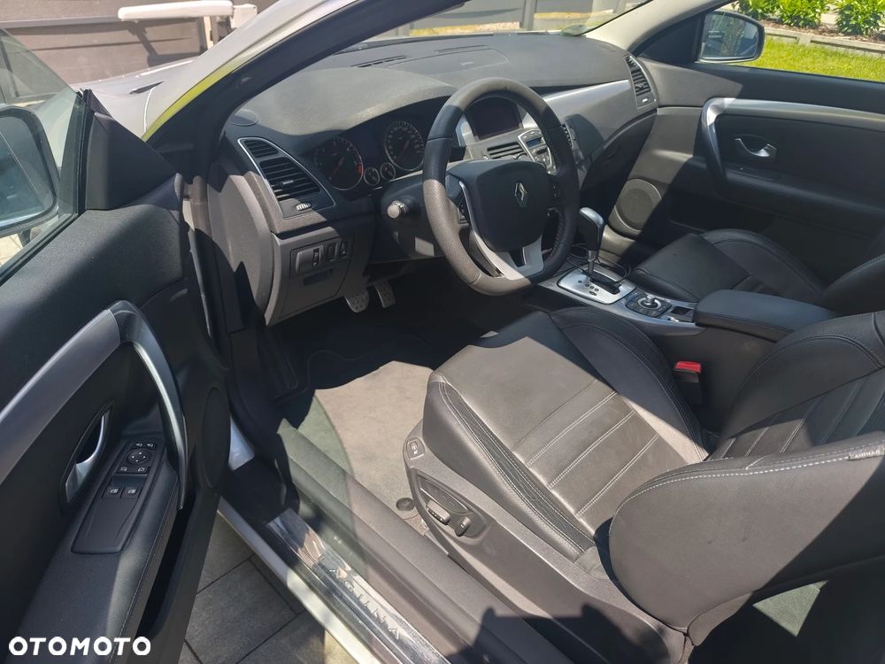Renault Laguna 3.0 dCi V6 Initiale Euro5 - 9