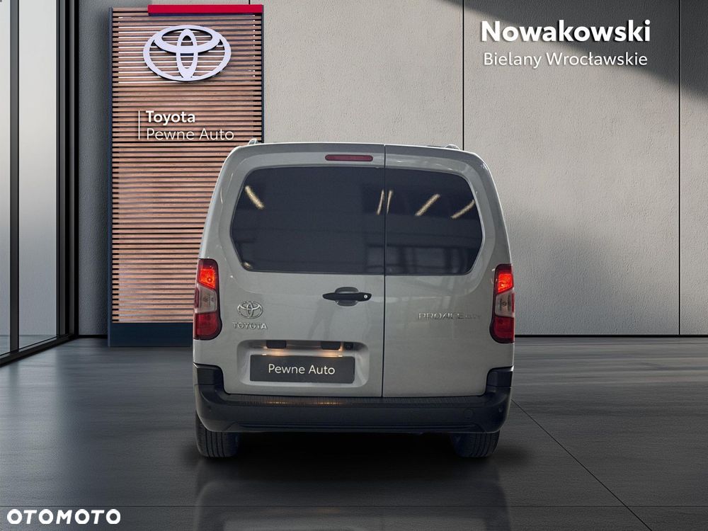 Toyota Proace City - 4