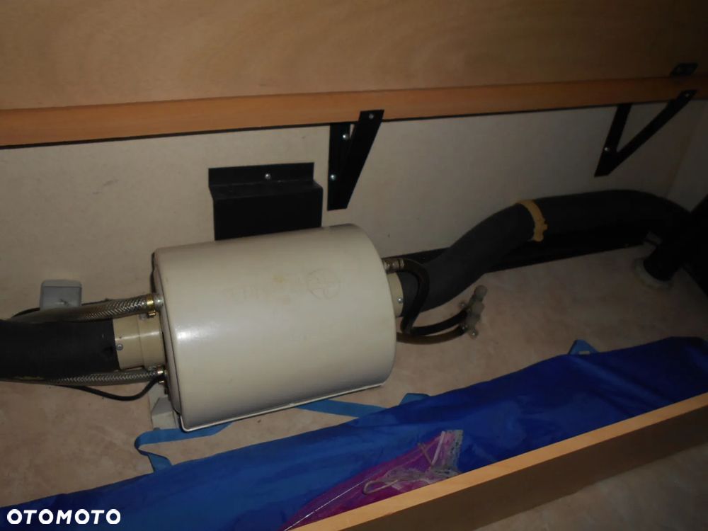 Hobby DE LUXE 400 - 22