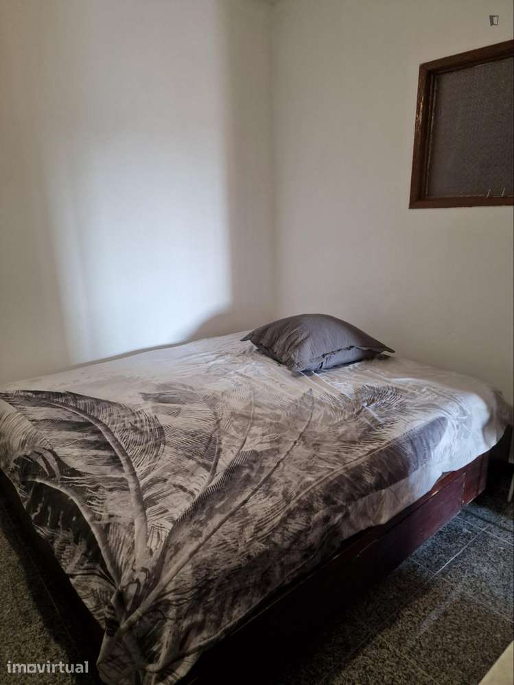 Quarto - localizado em Lisbon - Grande imagem: 3/20