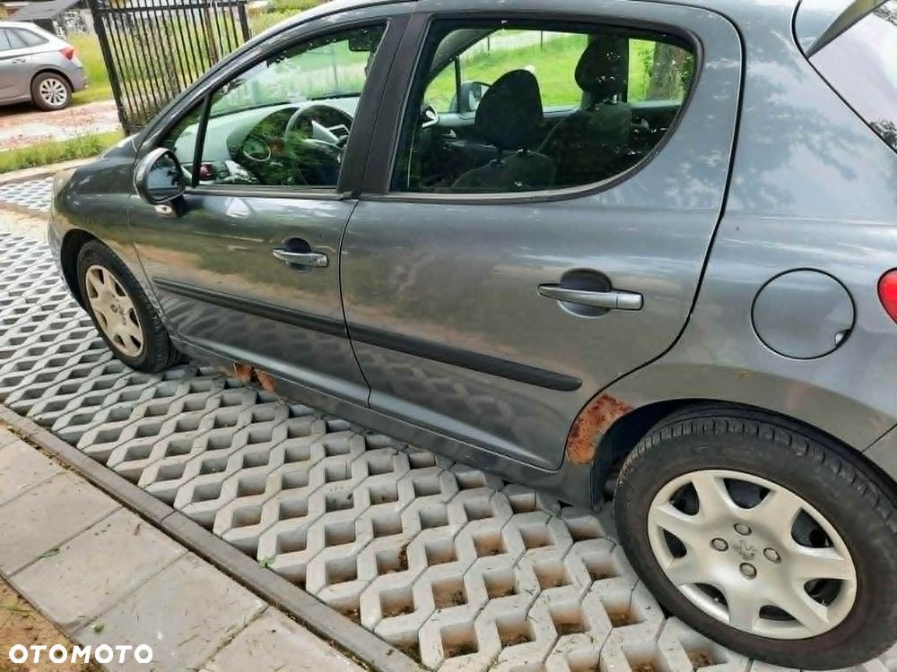Peugeot 207 1.4 HDi Active - 2