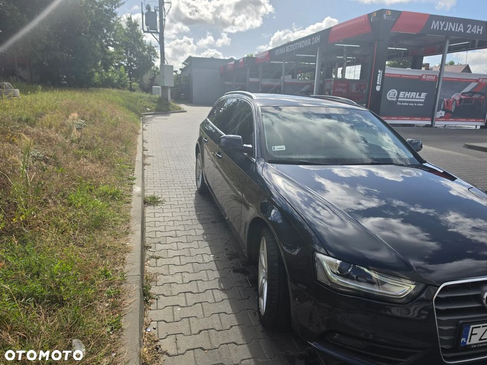 Audi A4 Avant 2.0 TDI DPF multitronic Attraction - 3