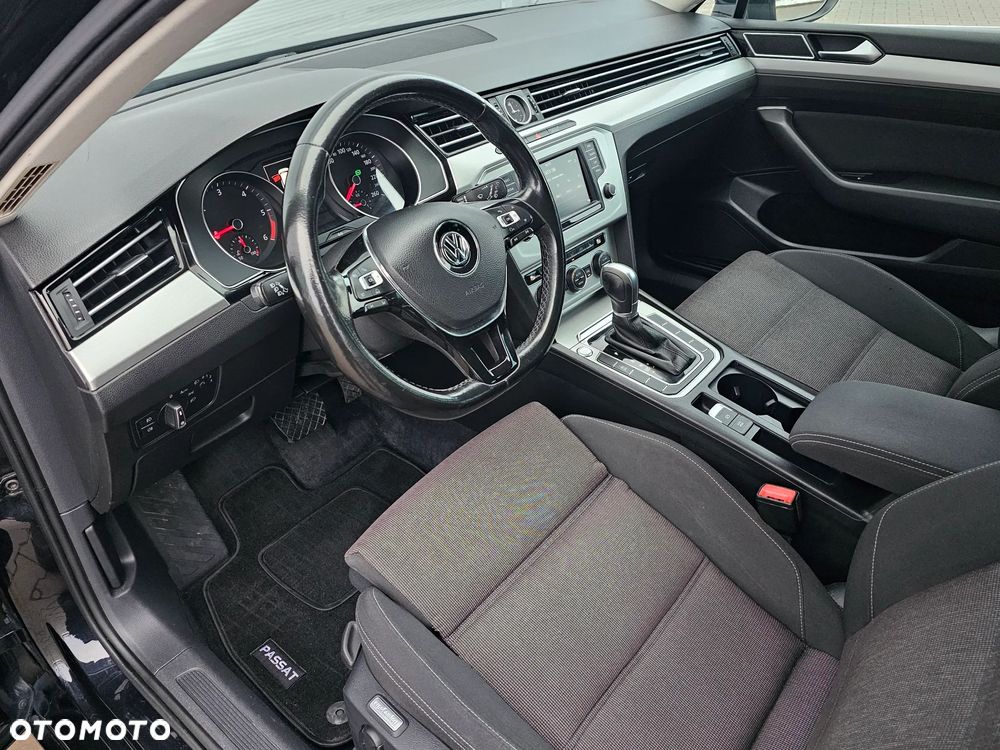 Volkswagen Passat Variant 2.0 TDI DSG (BlueMotion Technology) Comfortline - 30