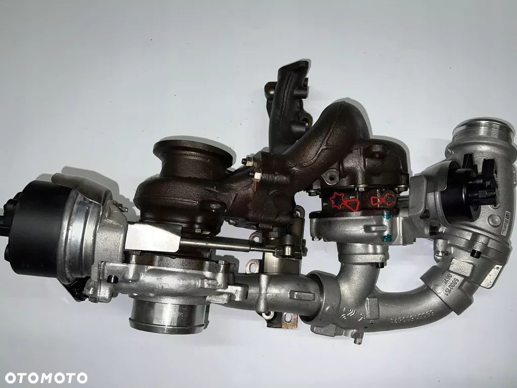 Crafter 2,0TDi turbina 03N145701R 03N145702 - 1