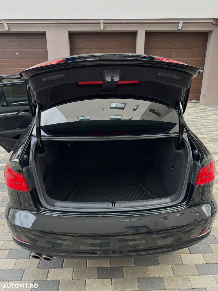 Audi A3 2.0 TDI ack (clean diesel) Ambiente - 22