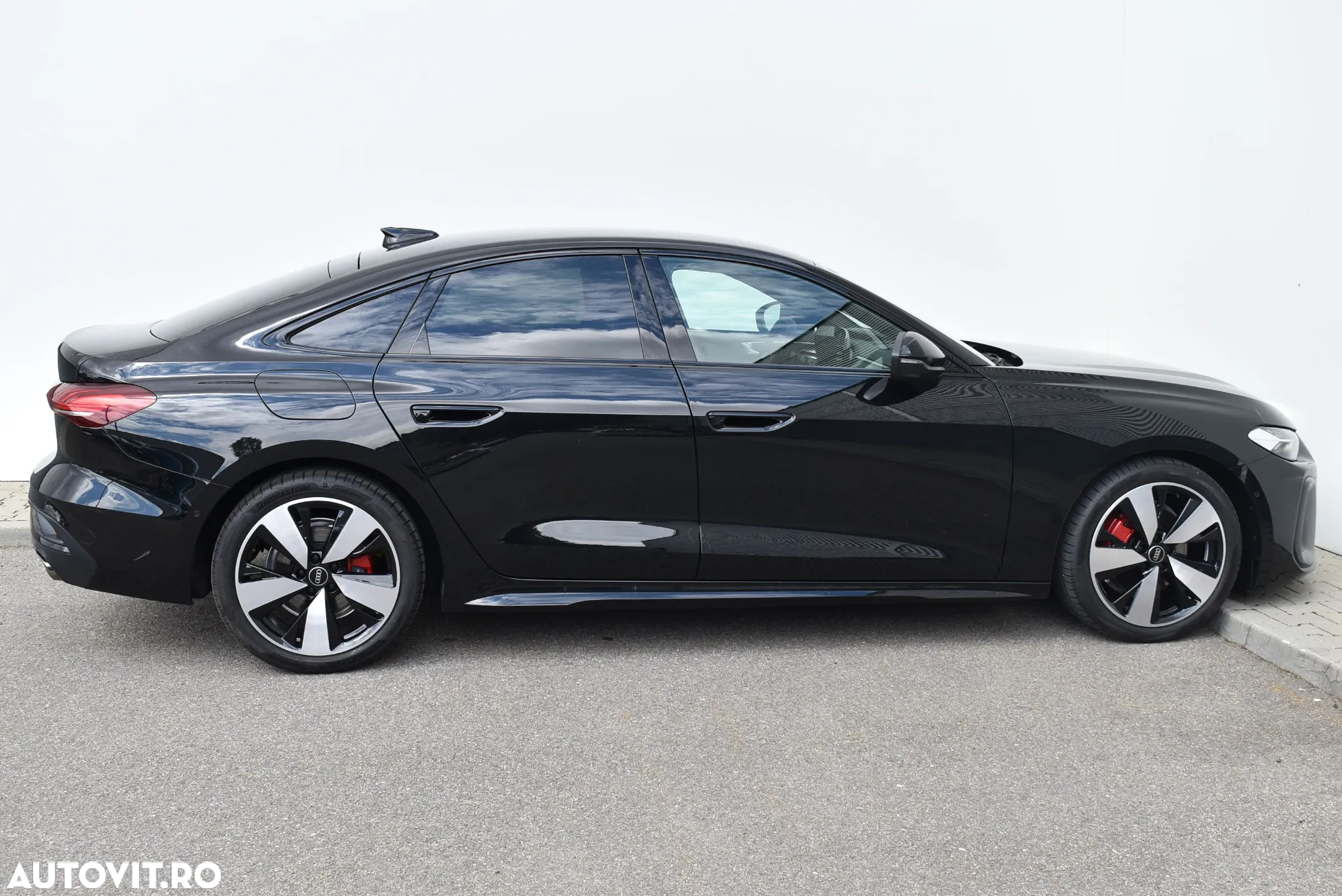 Audi A5 40 TFSI quattro S tronic - 4