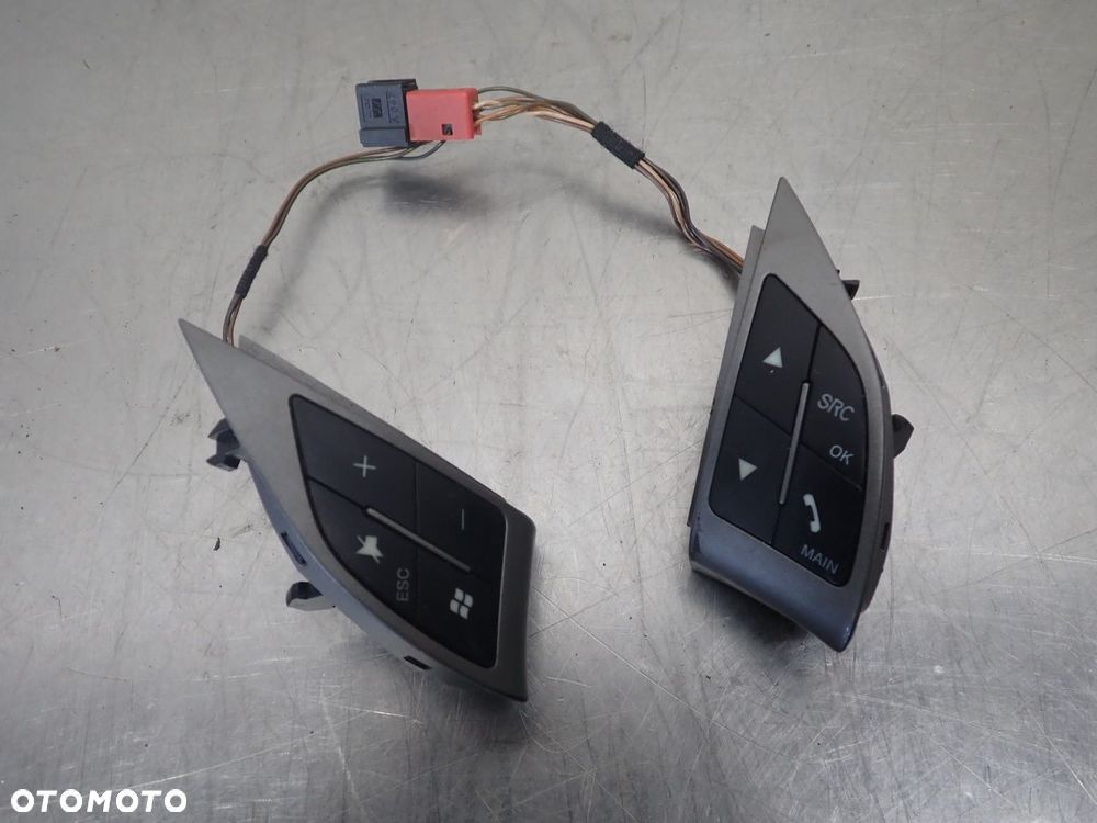 PRZEŁĄCZNIK MULTIFUNCKJI KIEROWNICY FIAT BRAVO II 1.9 PV70132010 - 1
