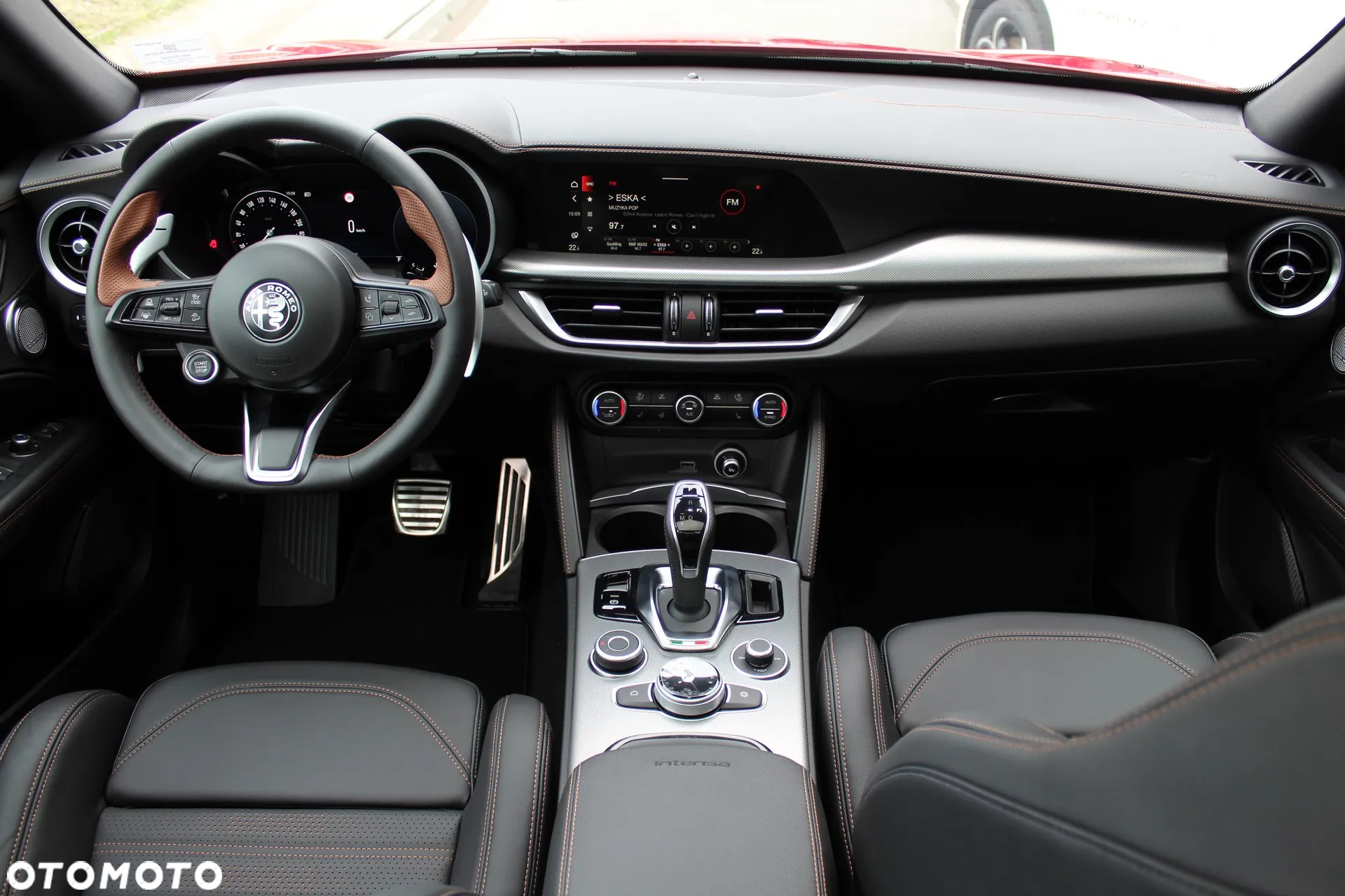 Alfa Romeo Stelvio 2.0 Turbo Intensa Q4 - 12