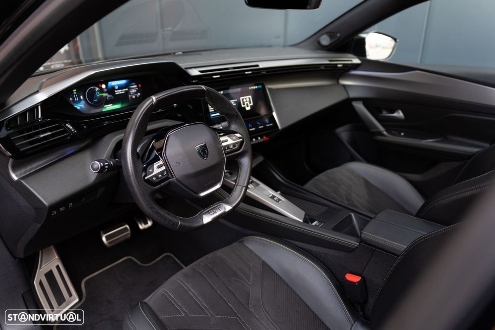 Peugeot 408 180 e-EAT8 GT - 9