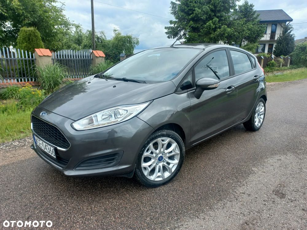 Ford Fiesta 1.25 Celebration - 1