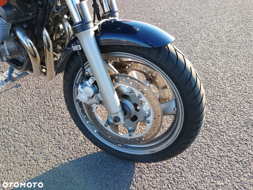 Yamaha XJ - 18