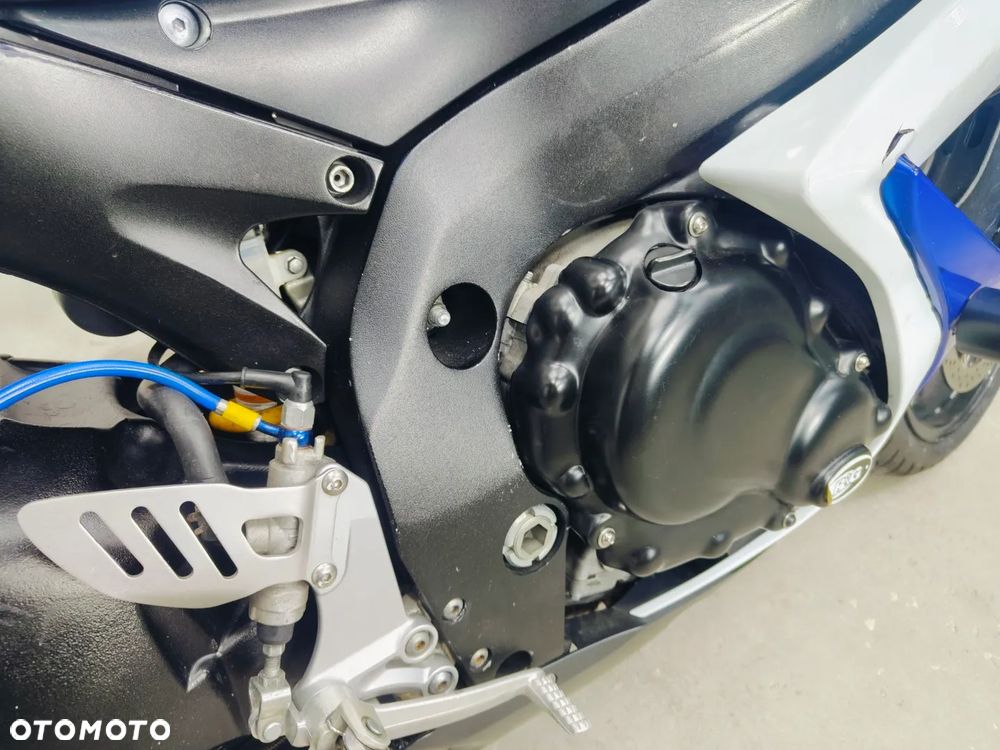 Suzuki GSX-R - 7