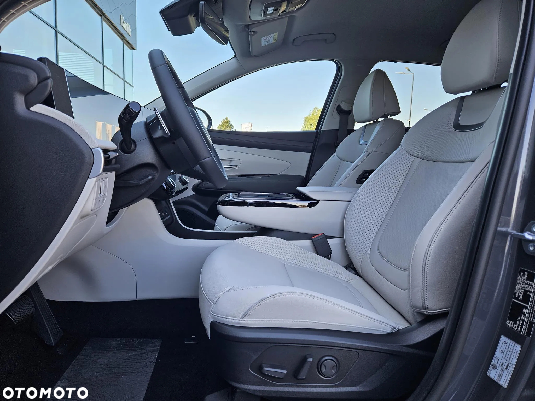 Hyundai Tucson 1.6 T-GDi HEV Platinum 2WD - 23
