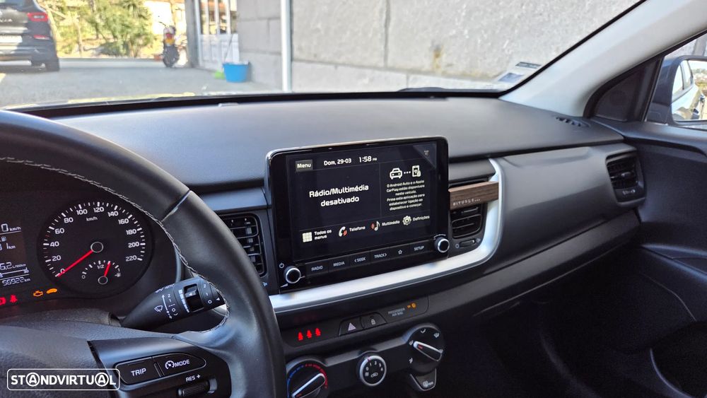 Kia Stonic 1.2 Dynamic - 3