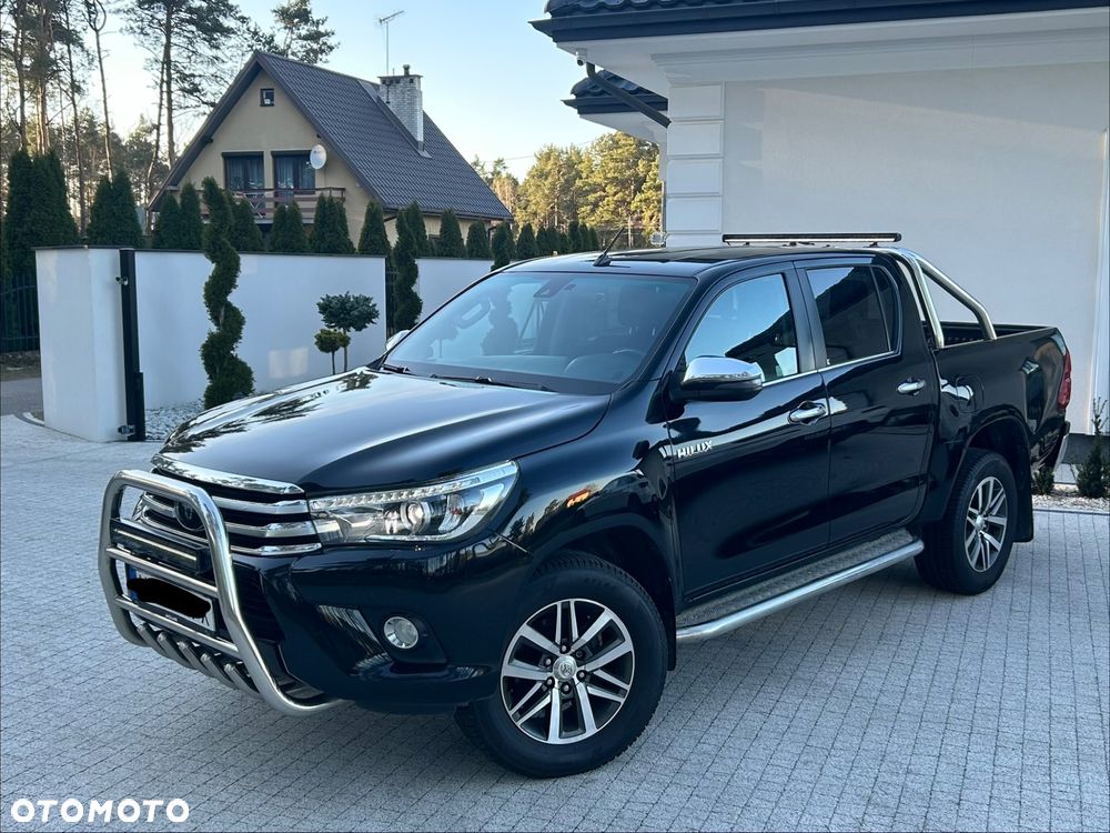 Toyota Hilux - 3