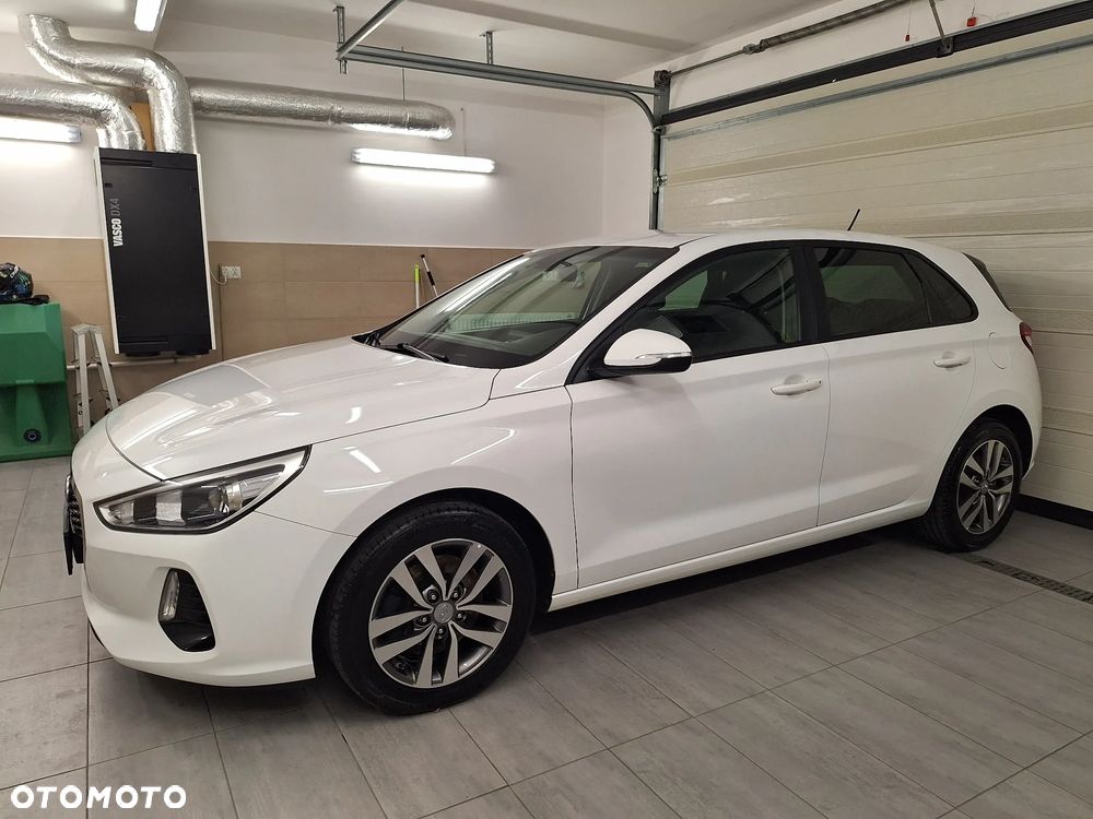 Hyundai i30 1.4 T-GDI Premiere Luxury - 6