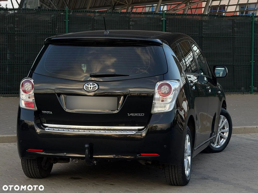 Toyota Verso 2.0 D-4D Premium - 14