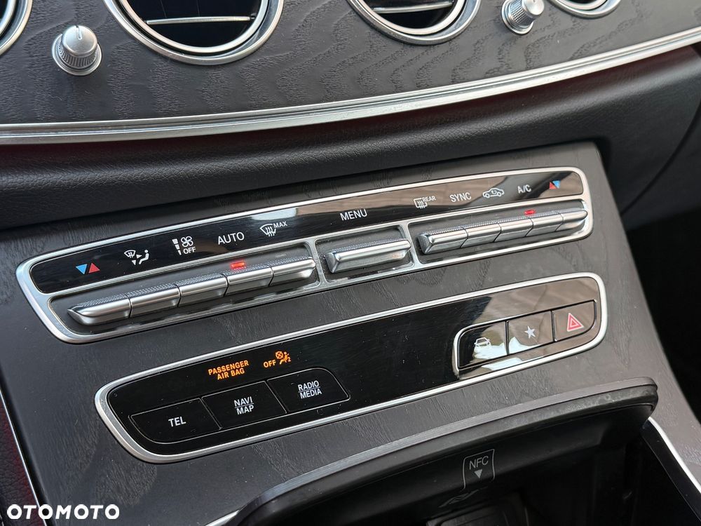 Mercedes-Benz Klasa E 220 d AMG - 34