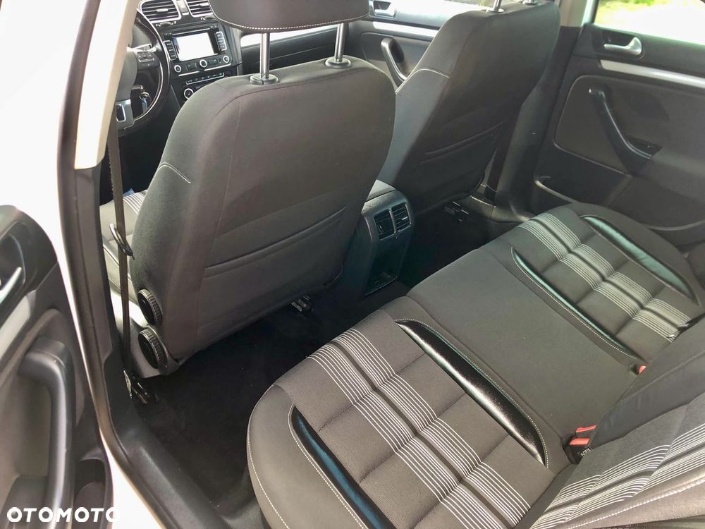Volkswagen Golf 2.0 TDI DPF MATCH - 6
