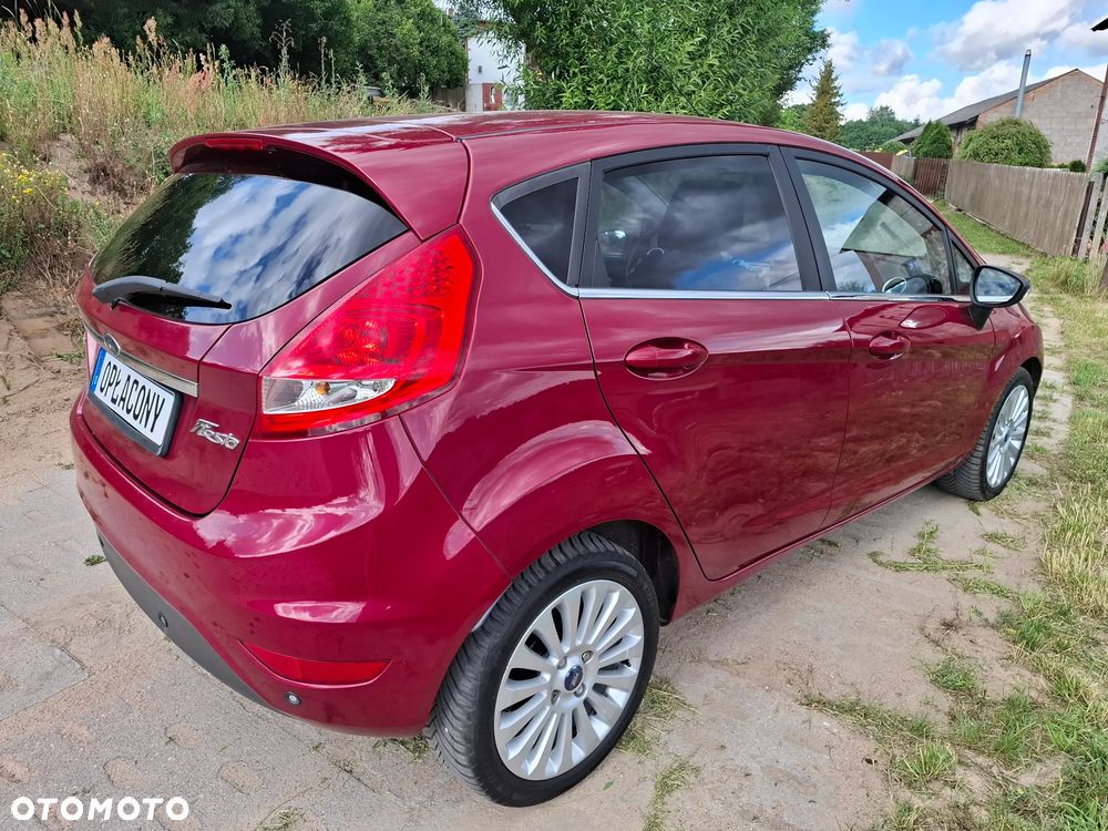 Ford Fiesta 1.6 TDCi SYNC Edition - 4