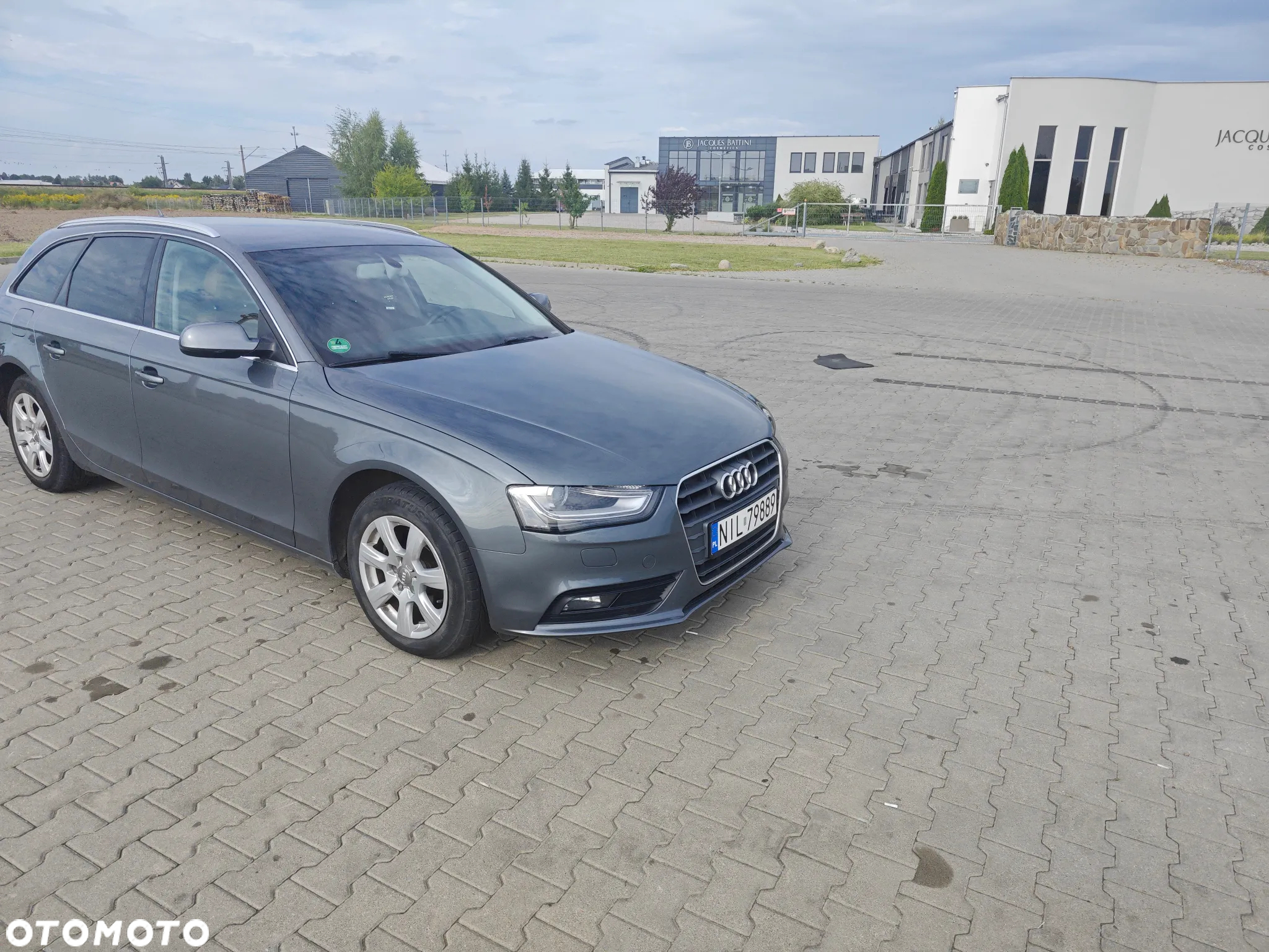 Audi A4 2.0 TDI S tronic - 26