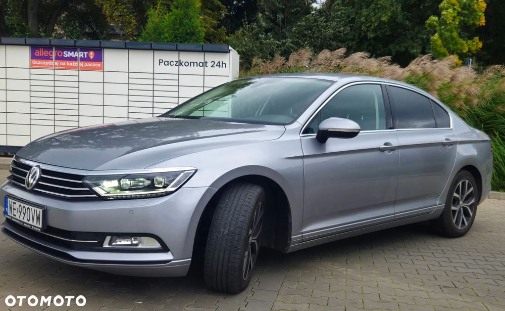 Volkswagen Passat - 13