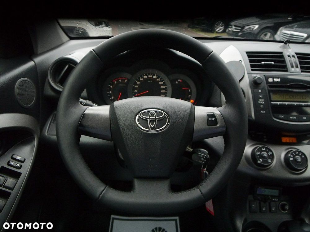 Toyota RAV4 2.2 D-4D 4x4 Sol - 20