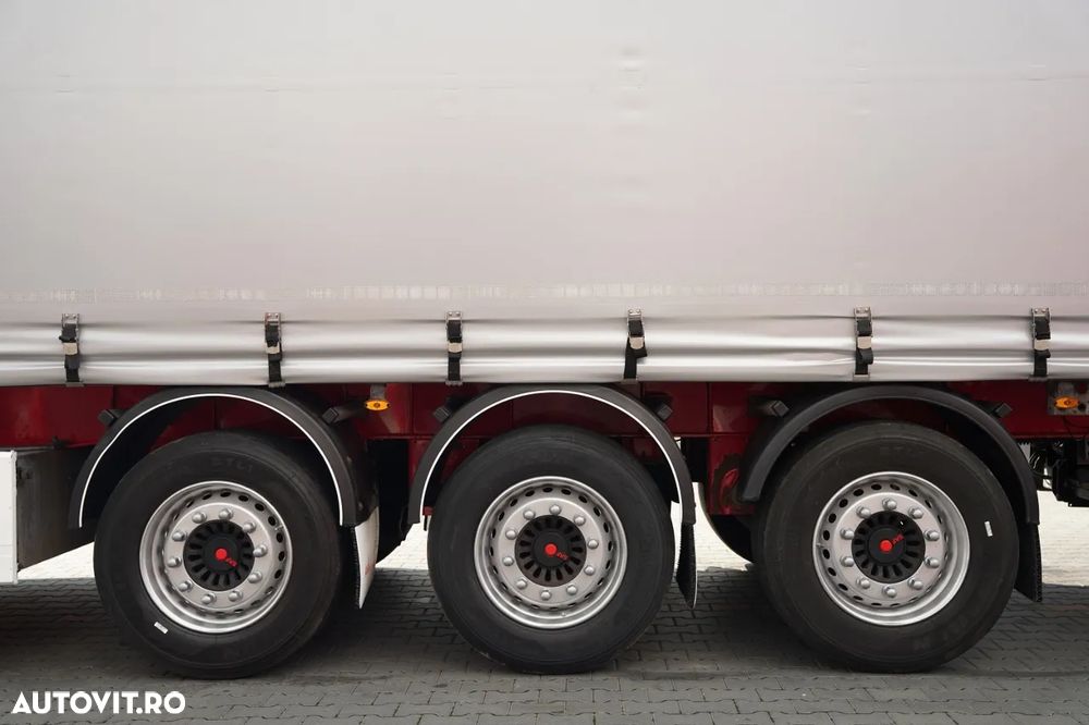 Fruehauf / SEMIREMORCĂ CU PRELATĂ (CURTAINSIDER) / TRANSPORT PALETI / PLATFORMĂ HIDRAULICĂ DHOLLANDIA - 2.000 KG / PODEA REZISTENTĂ (HEAVY-DUTY) / AXĂ LIFTABILĂ / AXE SAF / - 28