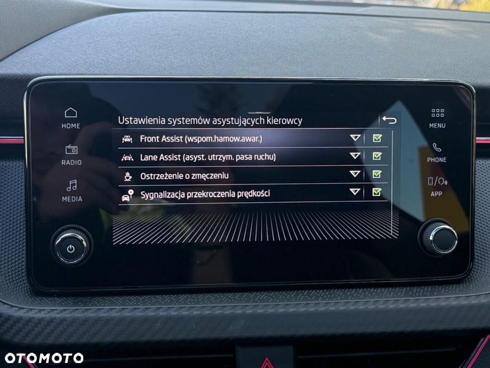 Skoda Scala 1.0 TSI Monte Carlo DSG - 23