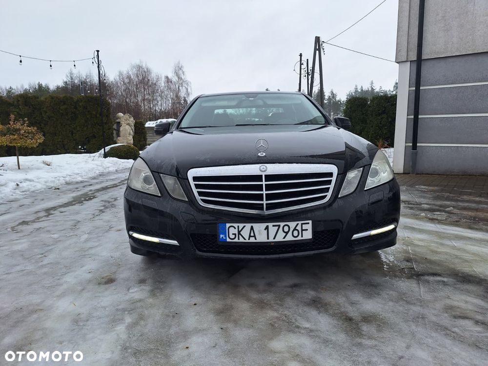 Mercedes-Benz Klasa E 200 CDI DPF BlueEFFICIENCY Automatik Avantgarde - 10