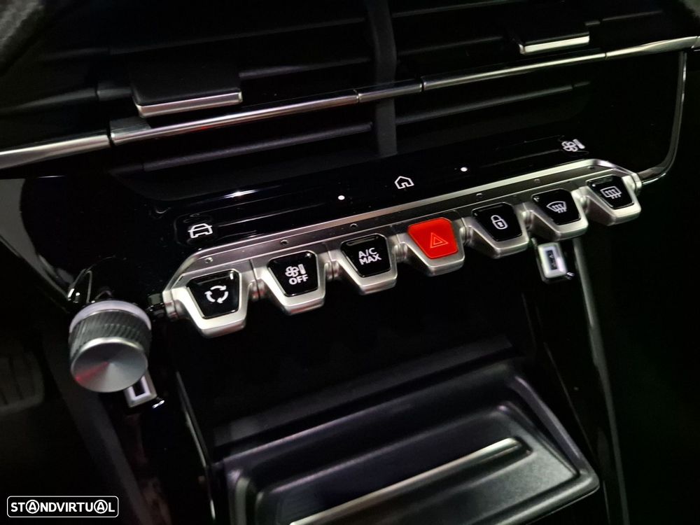 Peugeot e-2008 54 kWh Allure - 20