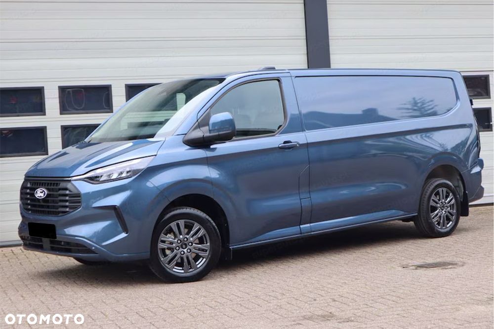 Ford Transit Custom 320 L2H1 Limited 2.0 150KM - 3