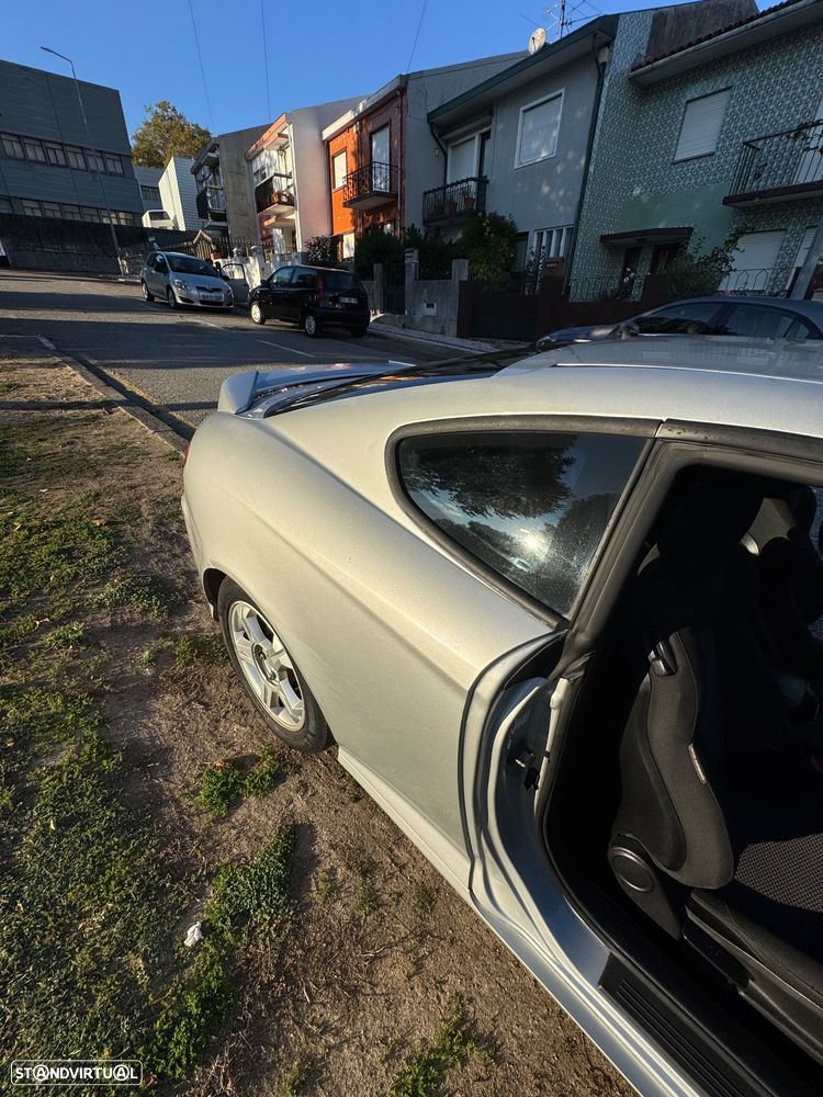 Hyundai Coupe 1.6 16V FX - 11