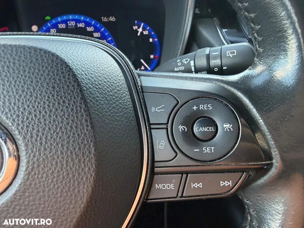 Toyota Corolla - 26