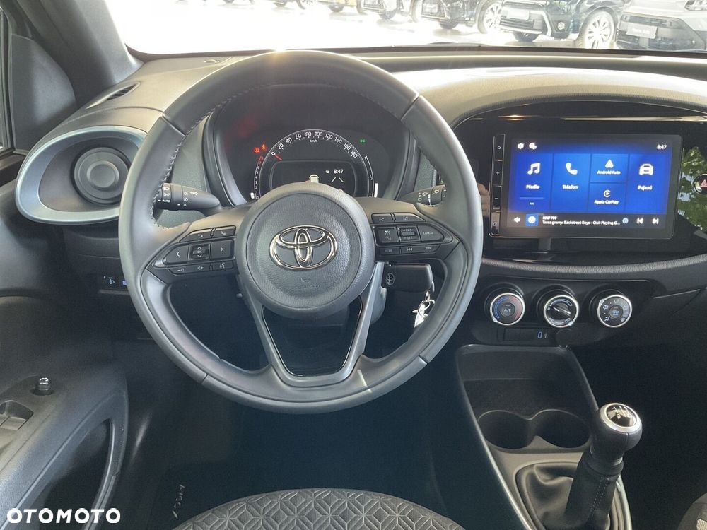 Toyota Aygo X - 12