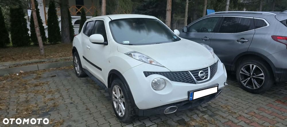 Nissan Juke 1.6 T Tekna 4x4 - 2