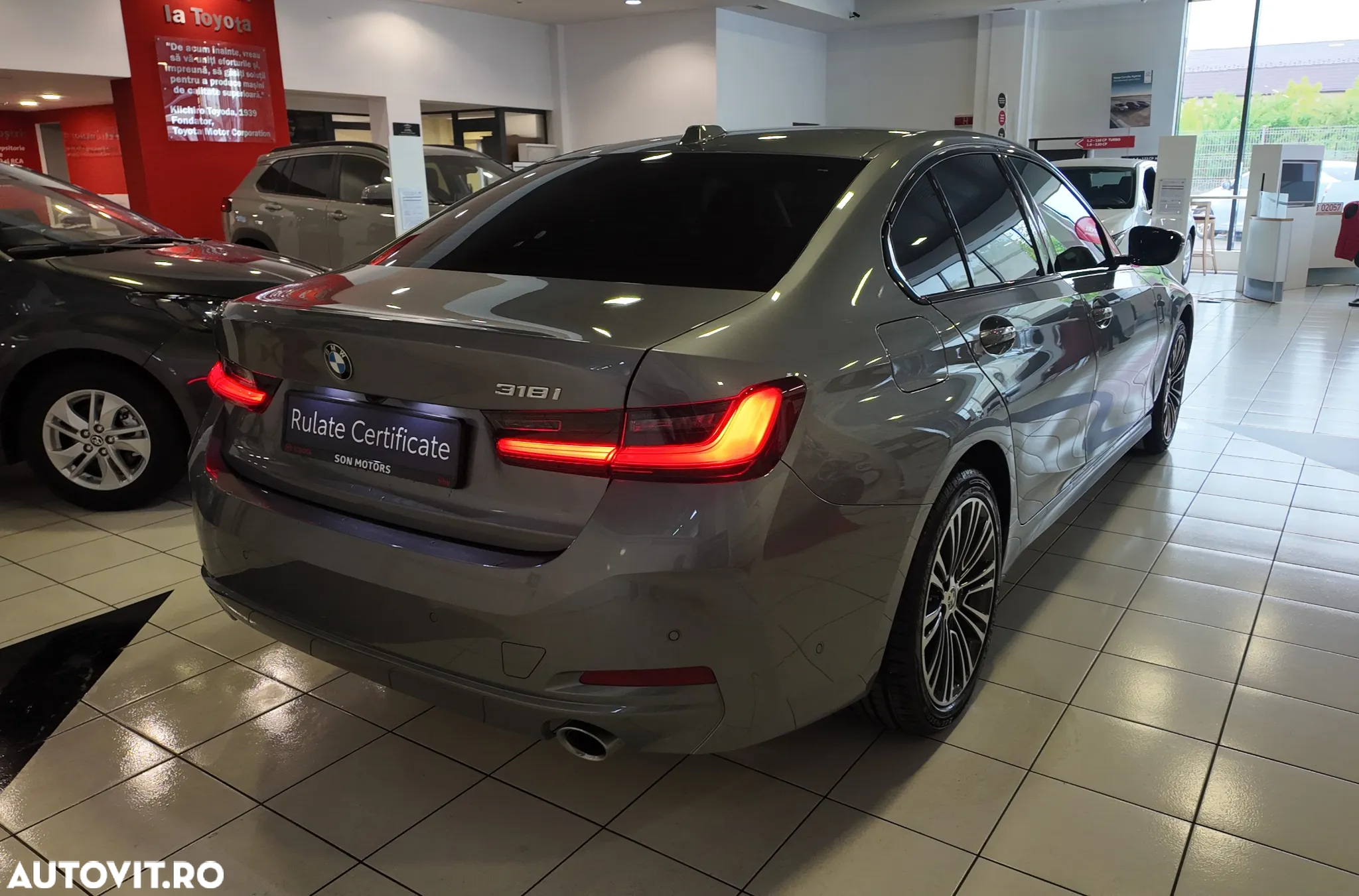 BMW Seria 3 318i Aut. Sport Line - 6