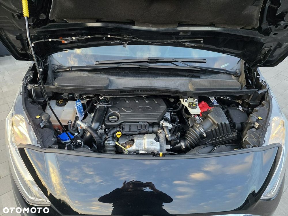 Ford Tourneo Connect Grand - 29