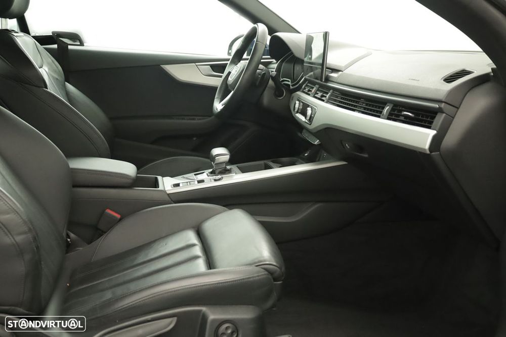Audi A5 Cabrio 40 TFSI S tronic S line - 27