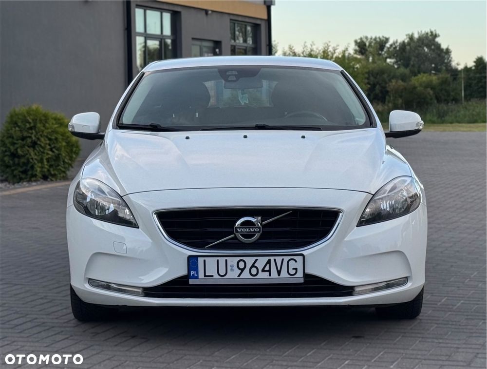 Volvo V40 D2 - 2