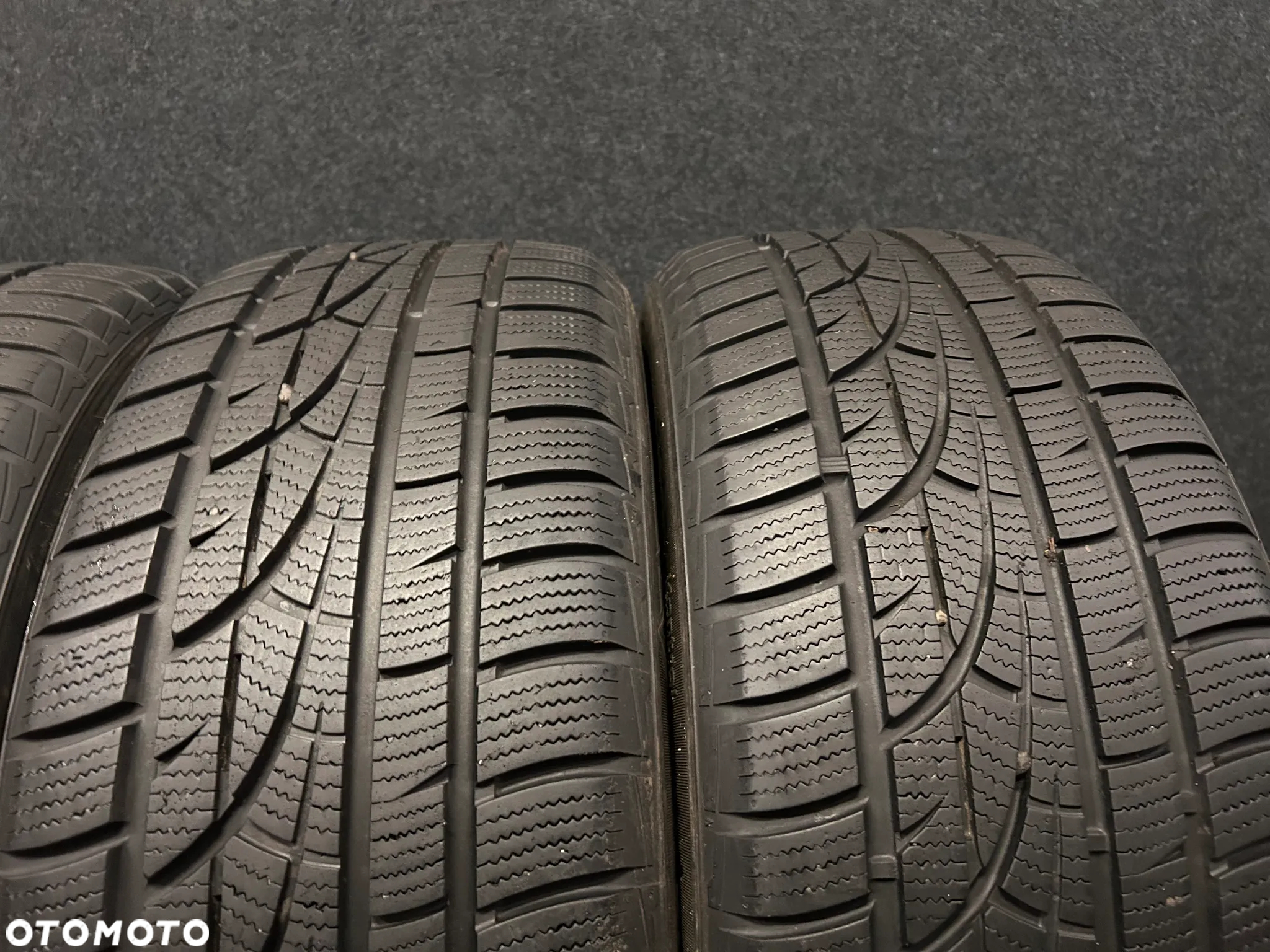 Opony zimowe Hankook Winter Icept EVO 235/50/18 101V XL 4szt. - 3