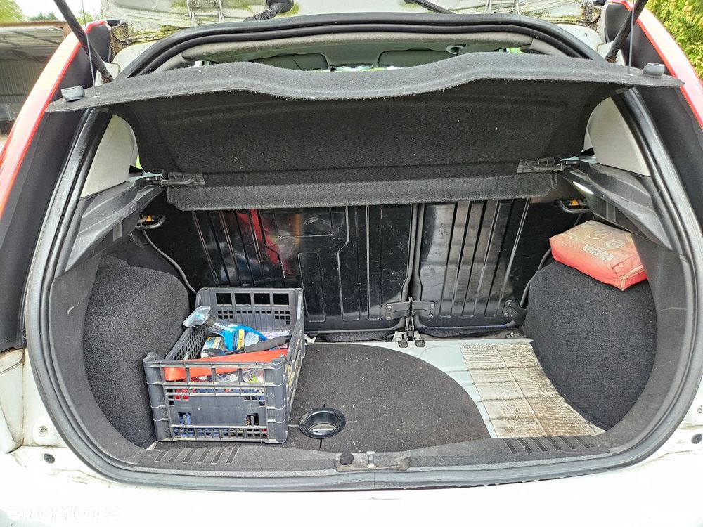 Ford Fiesta 1.25 Ambiente - 14